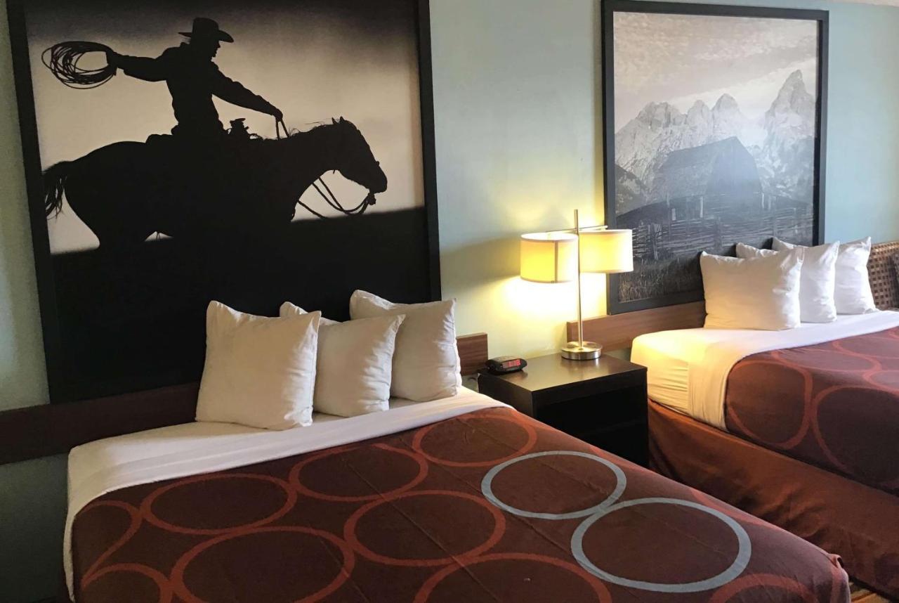 Super 8 By Wyndham Casper East/Evansville Esterno foto