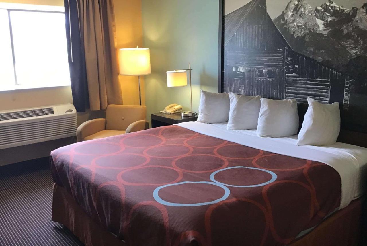 Super 8 By Wyndham Casper East/Evansville Esterno foto