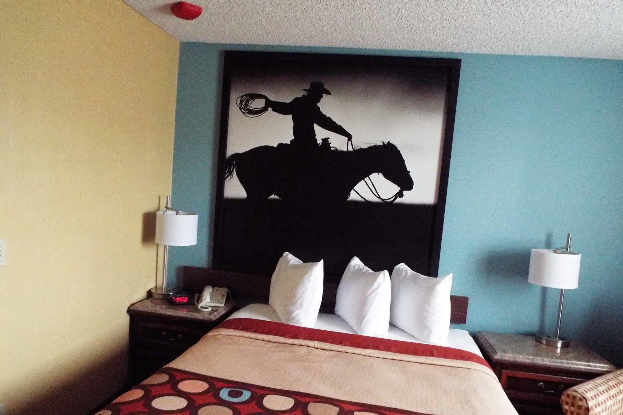 Super 8 By Wyndham Casper East/Evansville Esterno foto