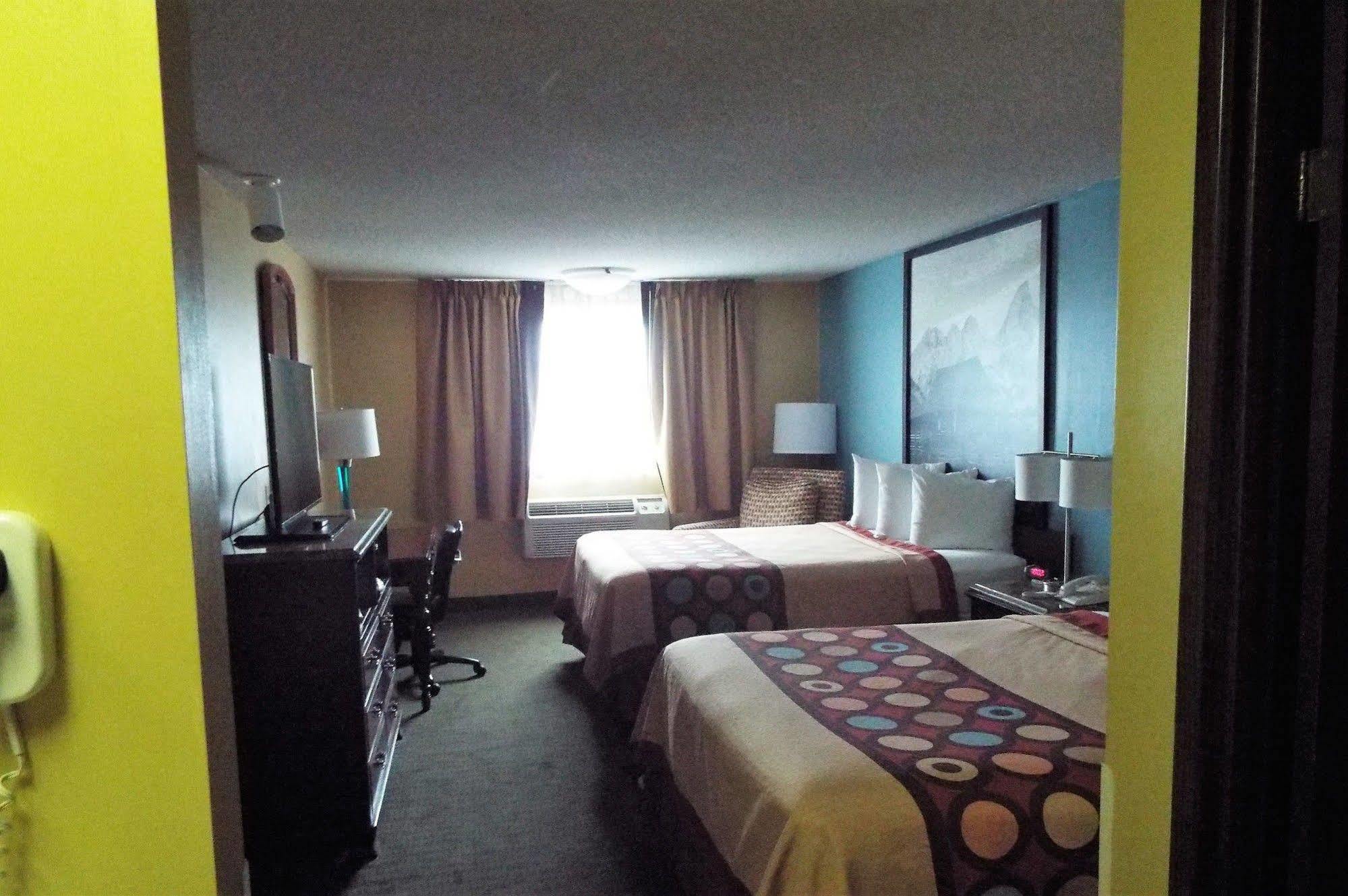 Super 8 By Wyndham Casper East/Evansville Esterno foto